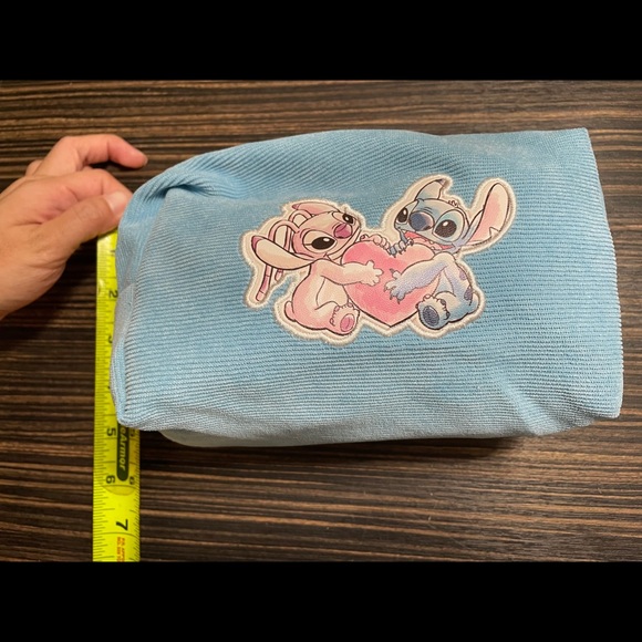 NWT Disney Lilo & Stitch makeup bag / pencil case - Picture 4 of 4